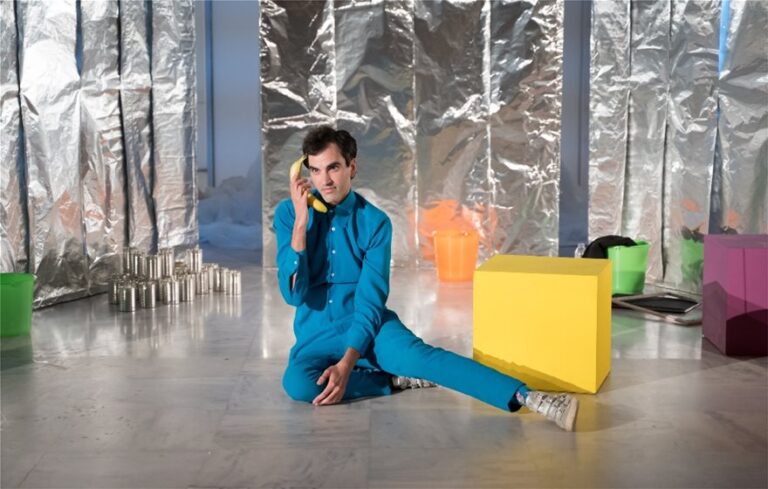 andy-warhol-se-mia-monadiki-parastasi