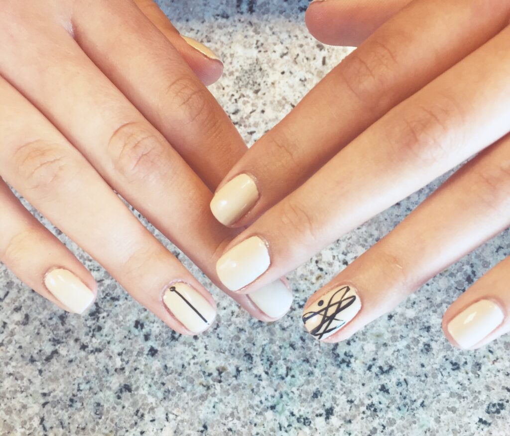 to-apolito-nail-trend-tou-kalokairiou-7