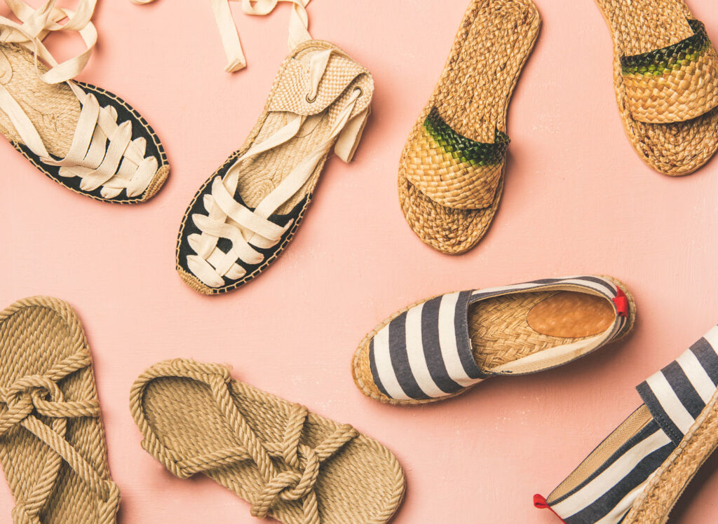 ta-papoutsia-ton-diakopon-3