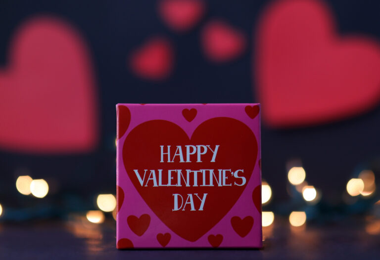 mikres-ekplixeis-sto-spiti-gia-tous-valentinous