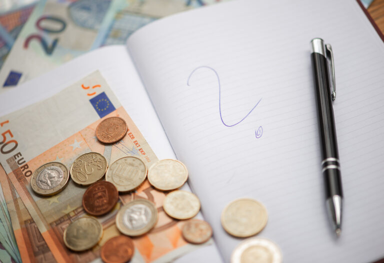 agxonesai-me-ta-oikonomika-sou