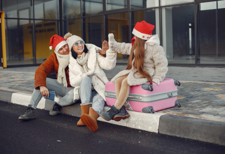 antimetopizontas-taxidia-stis-giortes