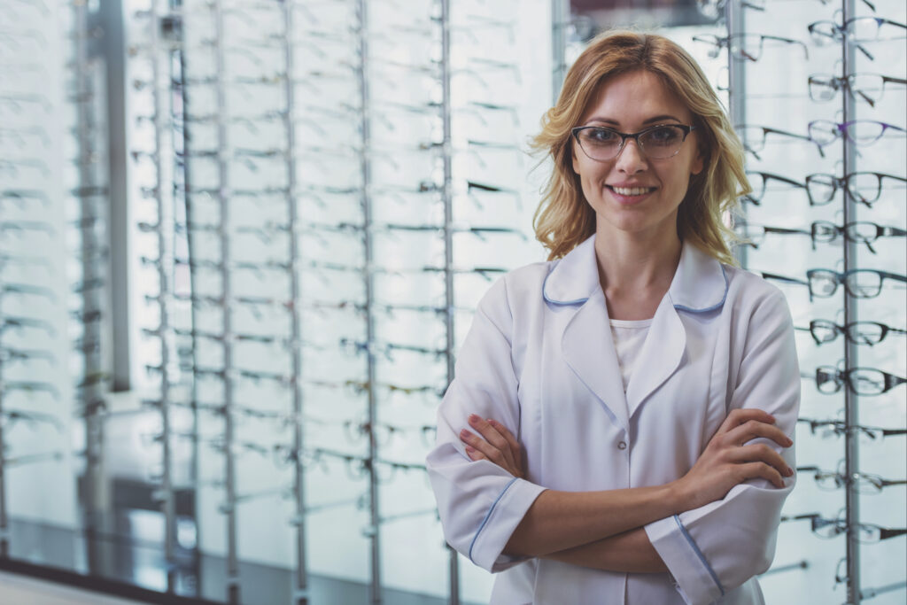 ofthalmiatros-optometirs-optikos